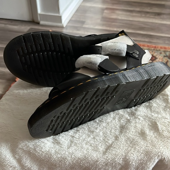 Doc Marten gryphon black Brando sandals. Brand new, never worn with box only. - Picture 9 of 12